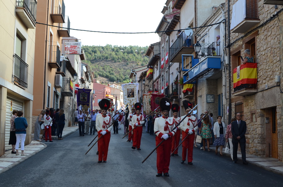 ../Bilder/2015/08/22/ElCarmenCoronacion1012/Fotos/LMS_4286.JPG