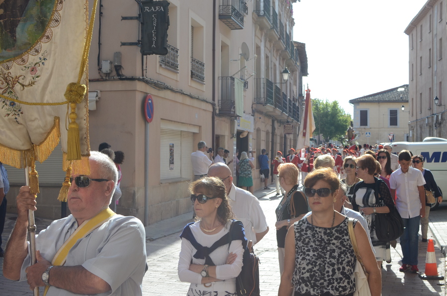 ../Bilder/2015/08/22/ElCarmenCoronacion1012/Fotos/LMS_4317.JPG