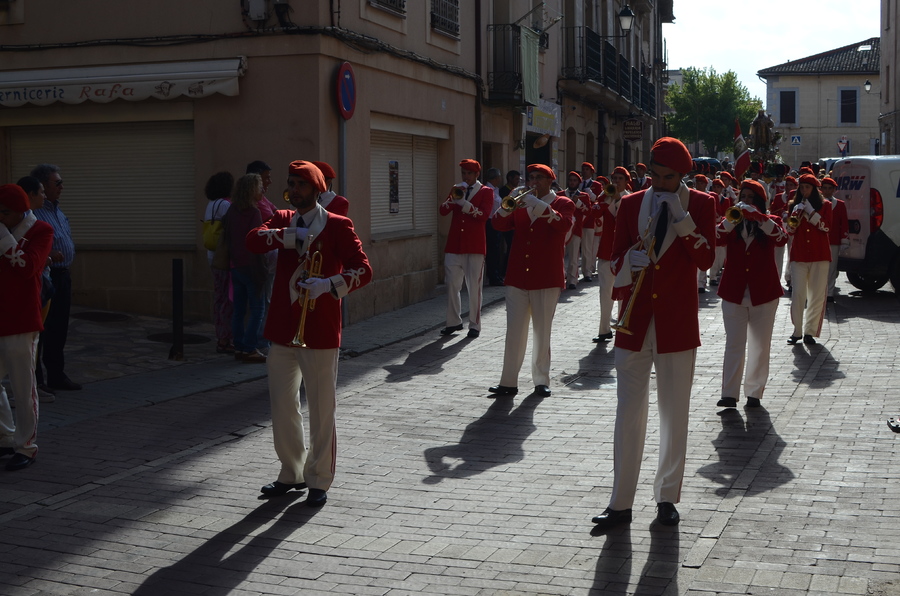 ../Bilder/2015/08/22/ElCarmenCoronacion1012/Fotos/LMS_4323.JPG