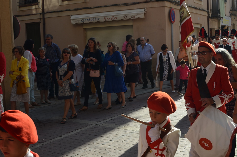 ../Bilder/2015/08/22/ElCarmenCoronacion1012/Fotos/LMS_4329.JPG