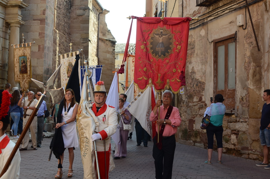 ../Bilder/2015/08/22/ElCarmenCoronacion1012/Fotos/LMS_4341.JPG