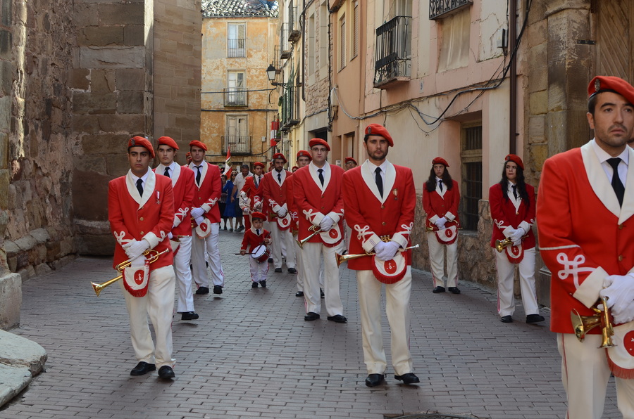 ../Bilder/2015/08/22/ElCarmenCoronacion1012/Fotos/LMS_4344.JPG