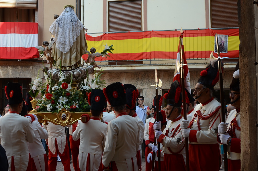 ../Bilder/2015/08/22/ElCarmenCoronacion1012/Fotos/LMS_4346.JPG