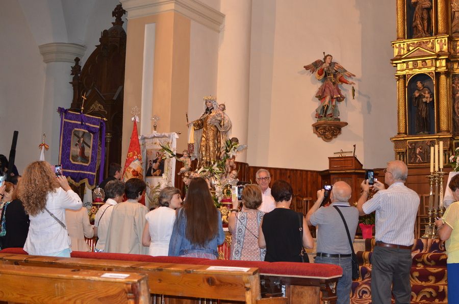 ../Bilder/2015/08/22/ElCarmenCoronacion1012/Fotos/LMS_4350.JPG