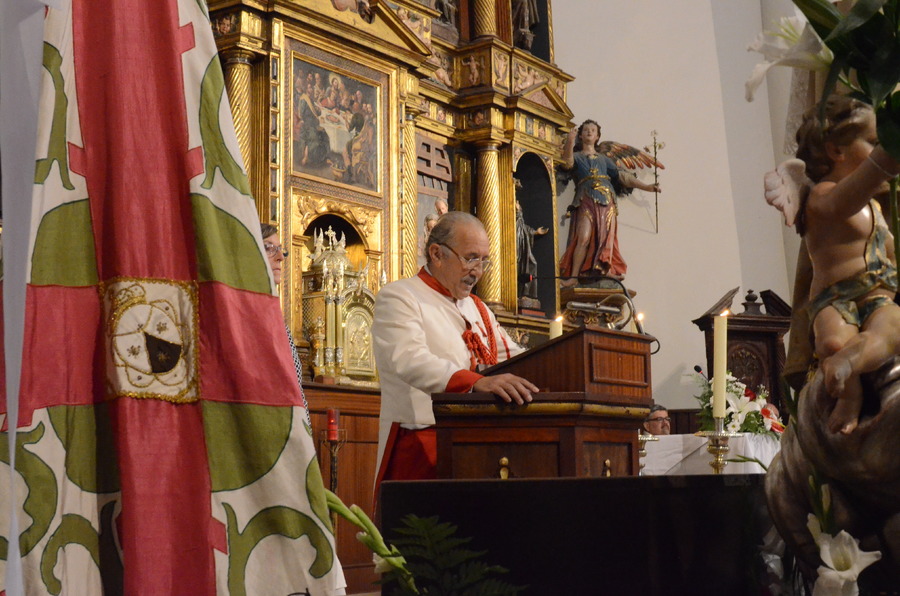 ../Bilder/2015/08/22/ElCarmenCoronacion1012/Fotos/LMS_4380.JPG