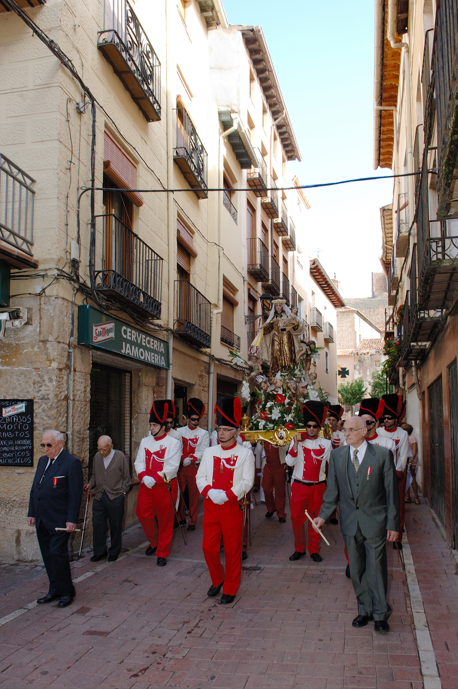 ../Bilder/2015/08/22/ElCarmenCoronacion1036/Fotos/Coronación_012.jpg