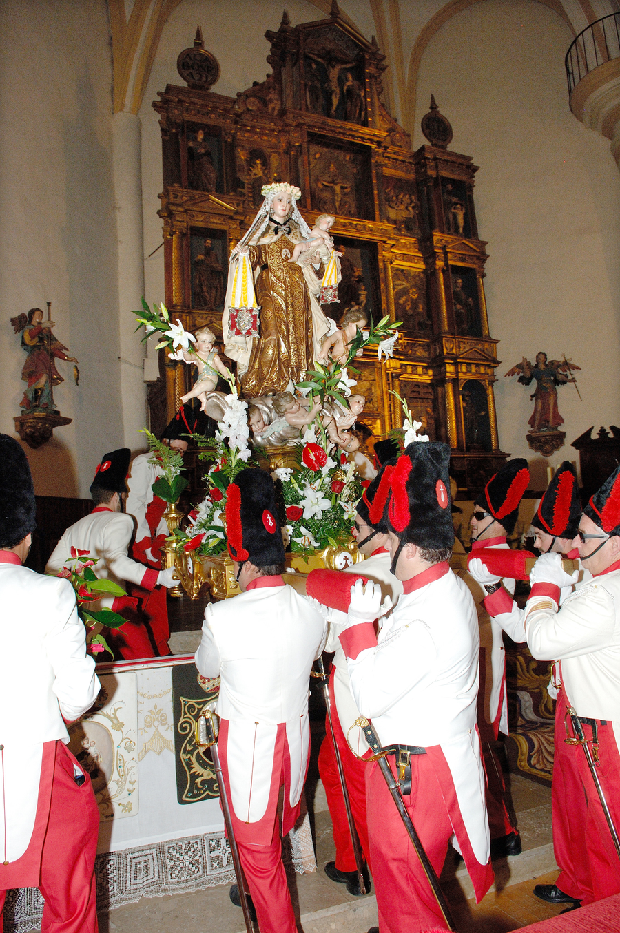 ../Bilder/2015/08/22/ElCarmenCoronacion1036/Fotos/Coronación_024.jpg