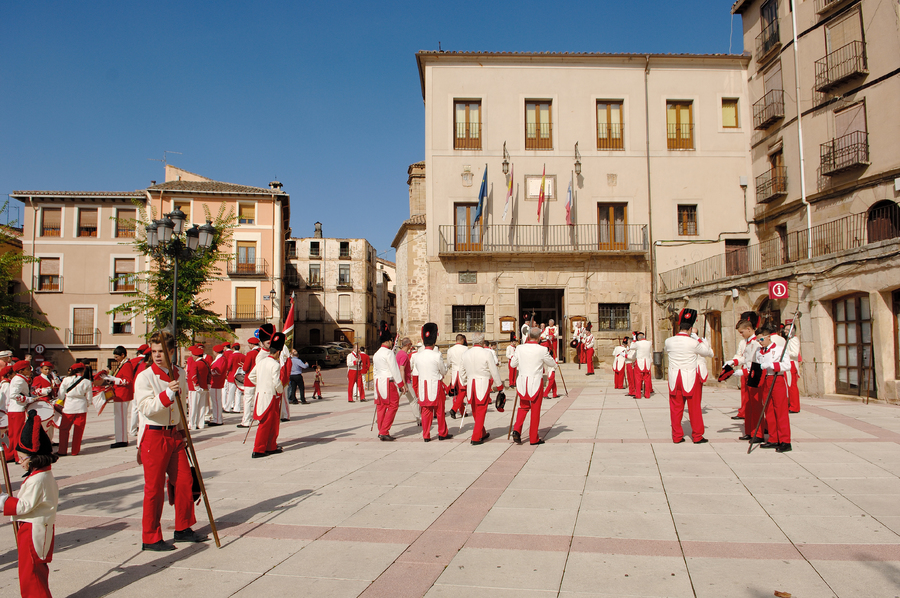 ../Bilder/2015/08/22/ElCarmenCoronacion1036/Fotos/Coronación_041.jpg