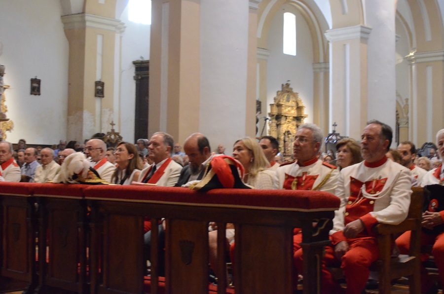 ../Bilder/2015/08/22/ElCarmenCoronacion1128/Fotos/LMS_4384.JPG