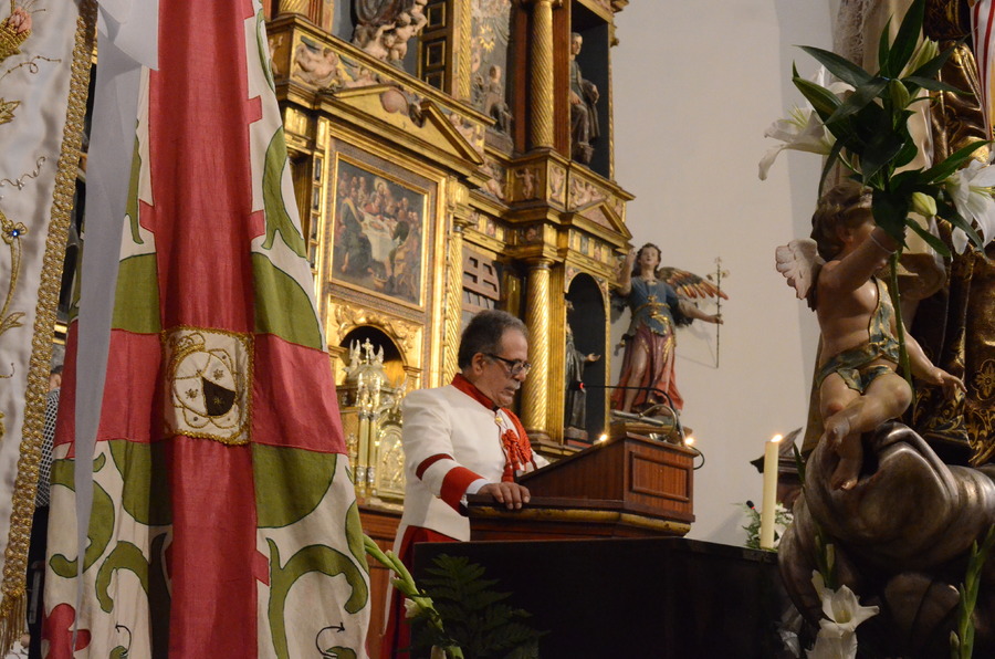 ../Bilder/2015/08/22/ElCarmenCoronacion1128/Fotos/LMS_4386.JPG