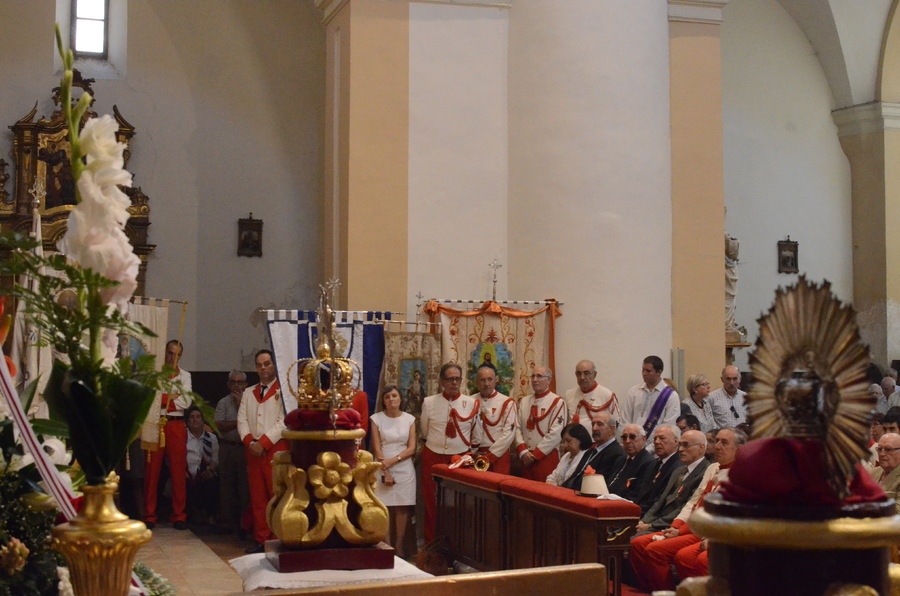 ../Bilder/2015/08/22/ElCarmenCoronacion1128/Fotos/LMS_4393.JPG
