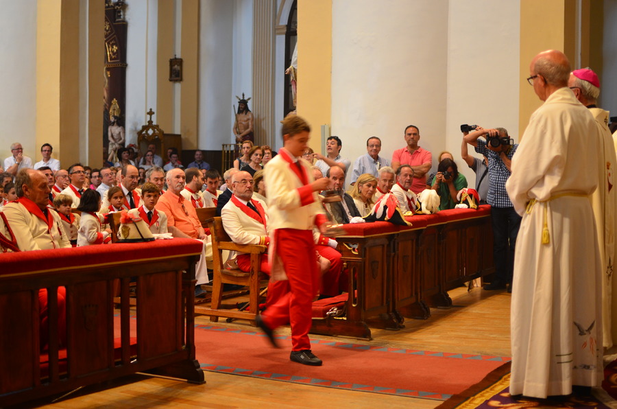 ../Bilder/2015/08/22/ElCarmenCoronacion1128/Fotos/LMS_4426.JPG