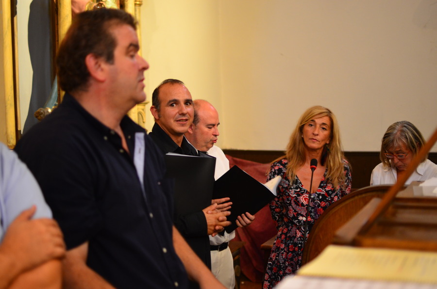 ../Bilder/2015/08/22/ElCarmenCoronacion1128/Fotos/LMS_4455.JPG