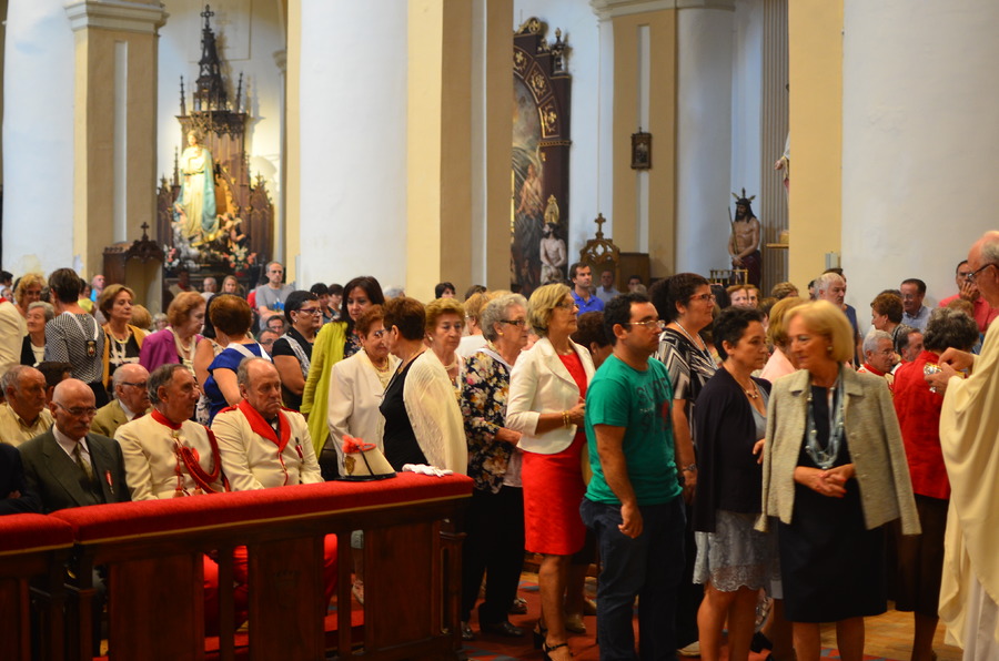 ../Bilder/2015/08/22/ElCarmenCoronacion1128/Fotos/LMS_4471.JPG