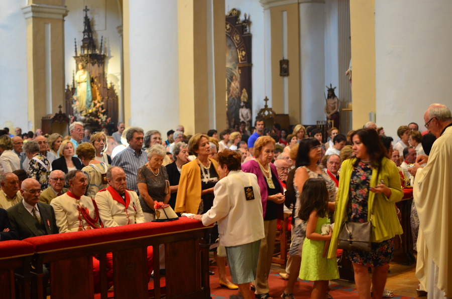 ../Bilder/2015/08/22/ElCarmenCoronacion1128/Fotos/LMS_4475.JPG