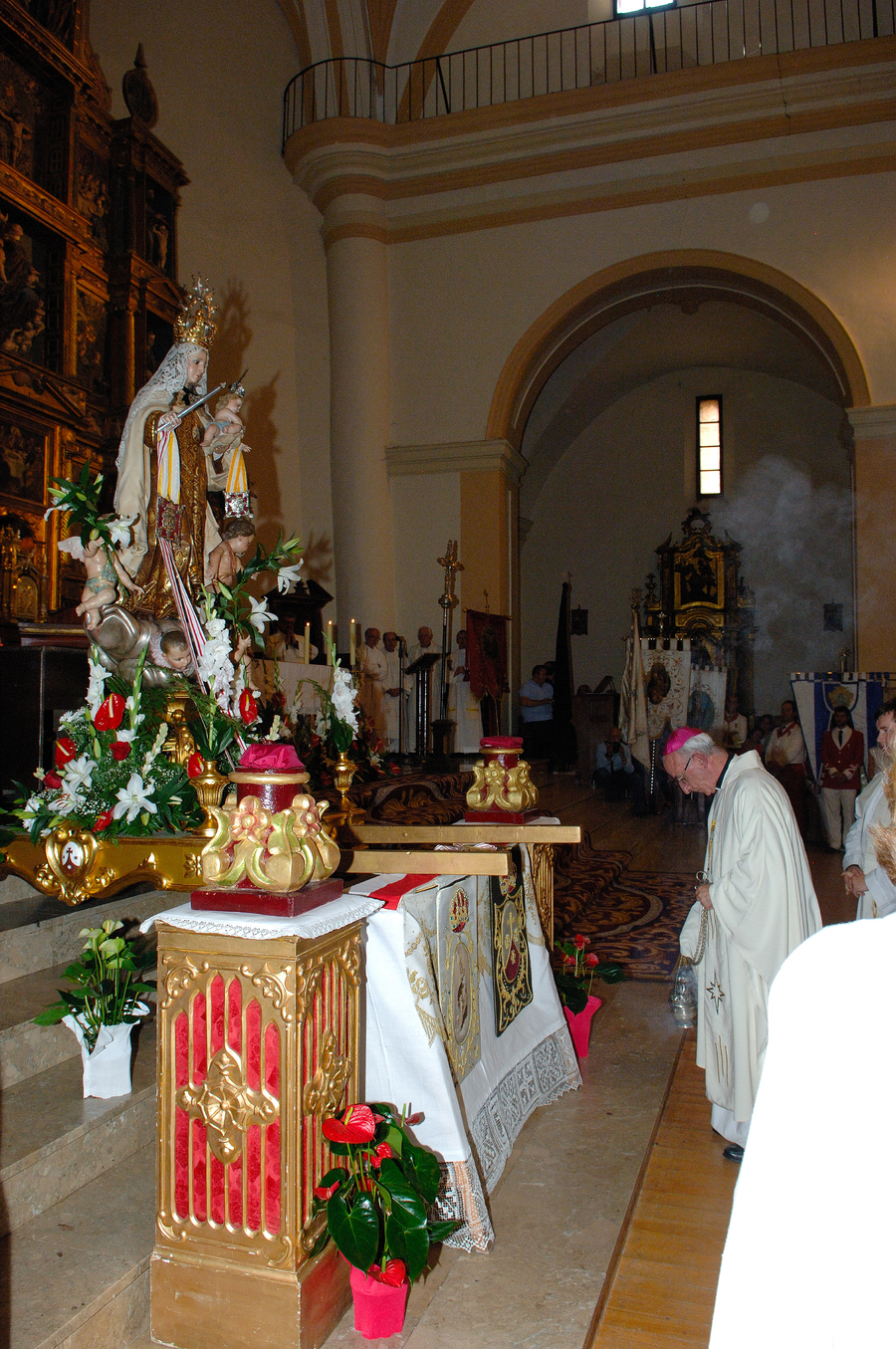 ../Bilder/2015/08/22/ElCarmenCoronacion1148/Fotos/Coronación_110.jpg