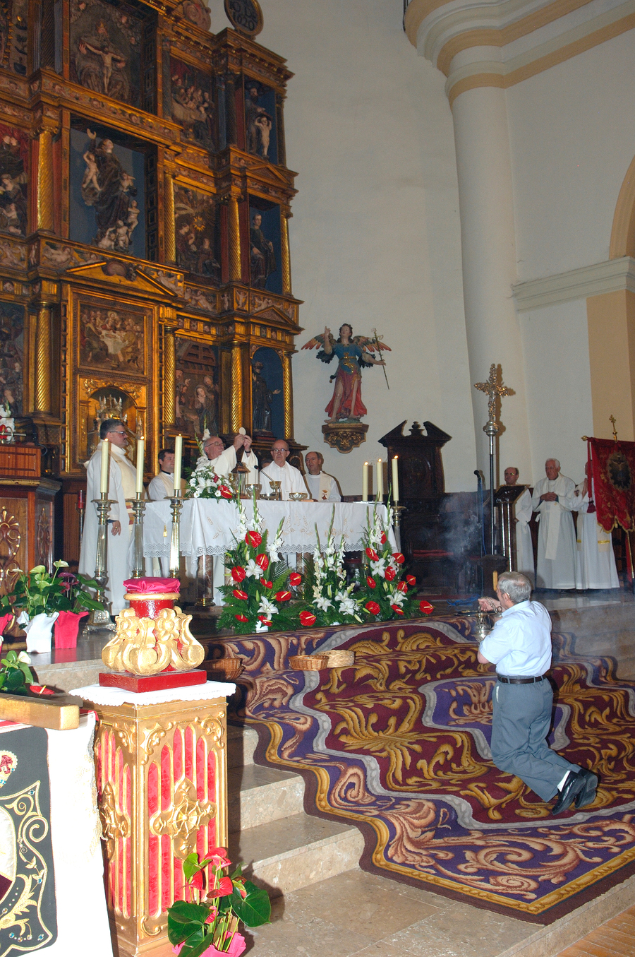 ../Bilder/2015/08/22/ElCarmenCoronacion1148/Fotos/Coronación_126.jpg