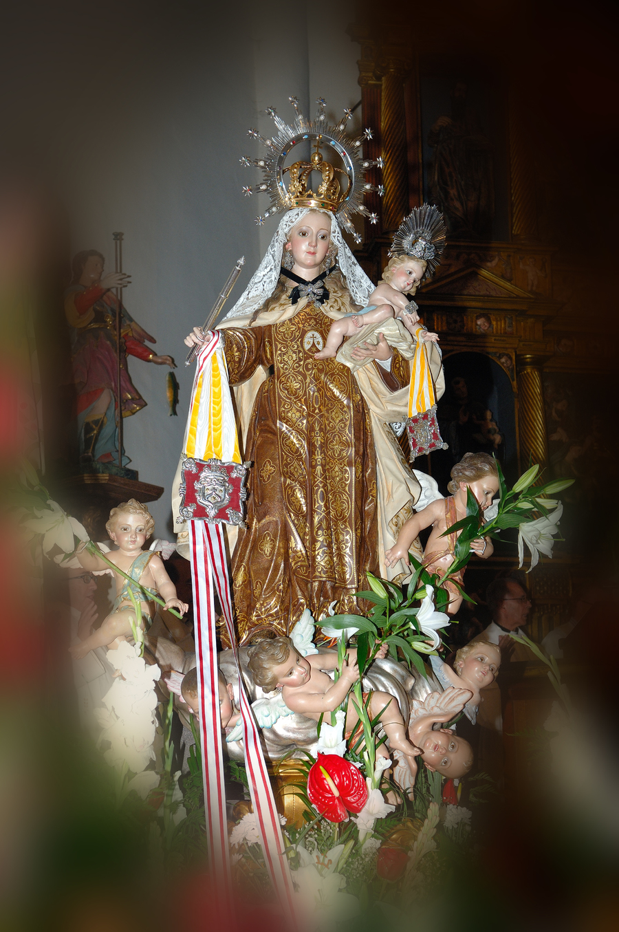 ../Bilder/2015/08/22/ElCarmenCoronacion1148/Fotos/Coronación_128.jpg