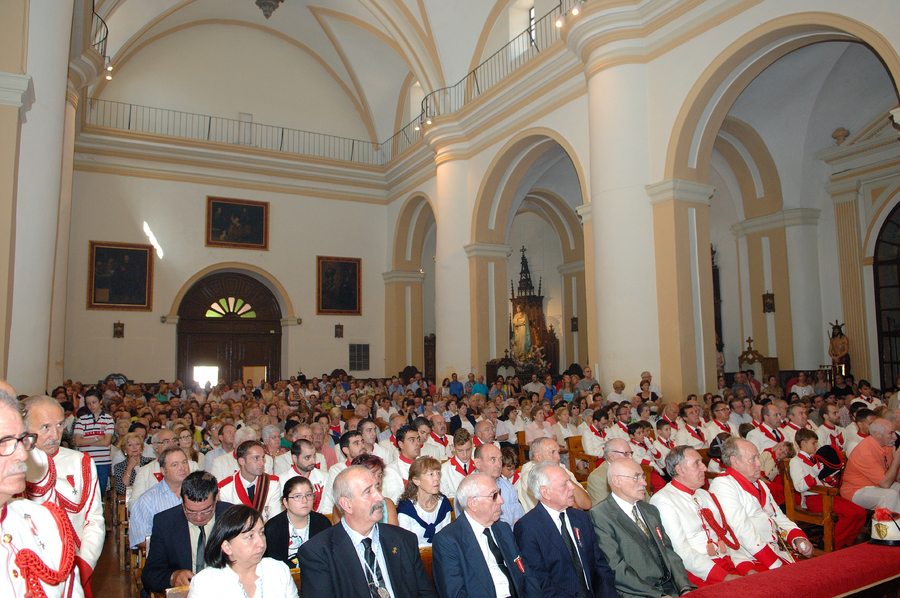 ../Bilder/2015/08/22/ElCarmenCoronacion1148/Fotos/Coronación_144.jpg