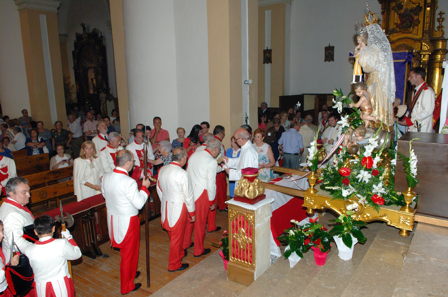 ../Bilder/2015/08/22/ElCarmenCoronacion1148/Fotos/Coronación_165.jpg