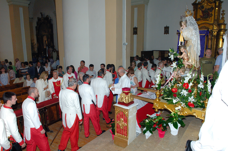 ../Bilder/2015/08/22/ElCarmenCoronacion1148/Fotos/Coronación_178.jpg