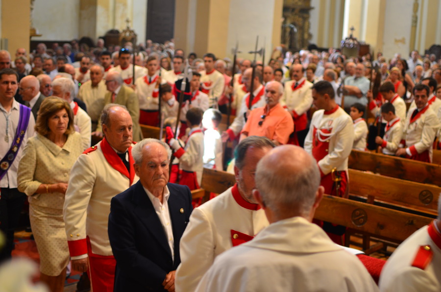 ../Bilder/2015/08/22/ElCarmenCoronacion1223/Fotos/LMS_4514.JPG