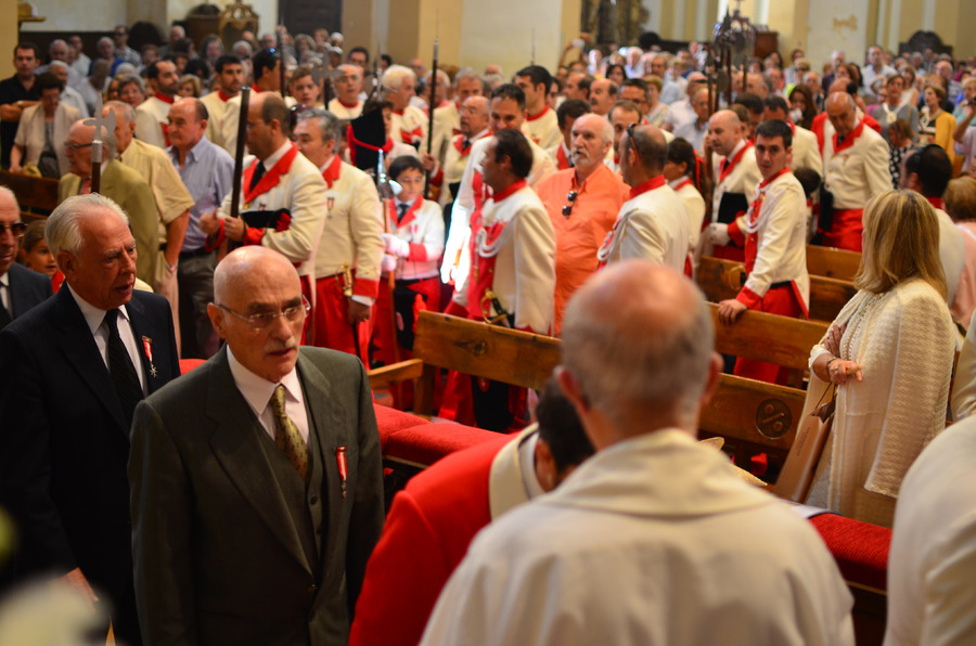 ../Bilder/2015/08/22/ElCarmenCoronacion1223/Fotos/LMS_4520.JPG