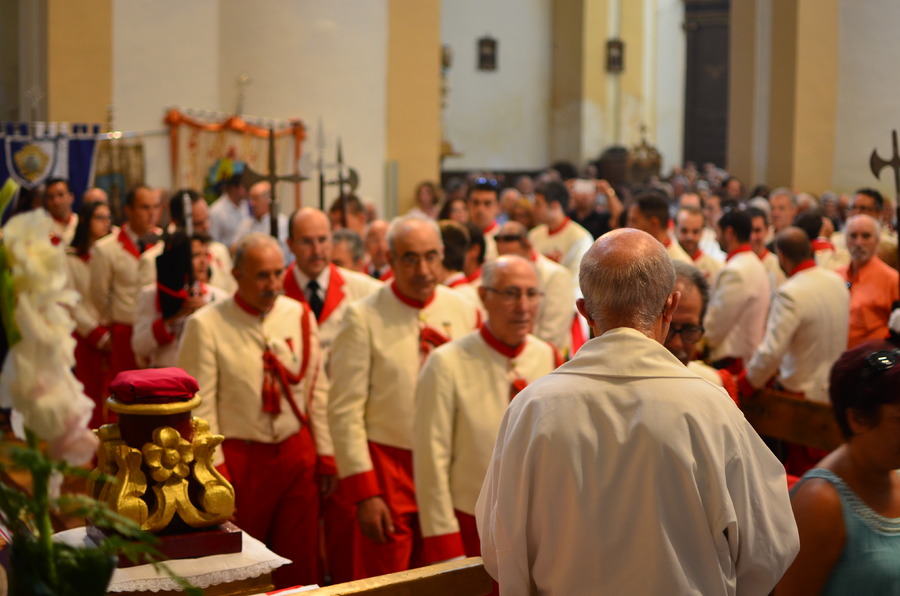 ../Bilder/2015/08/22/ElCarmenCoronacion1223/Fotos/LMS_4522.JPG
