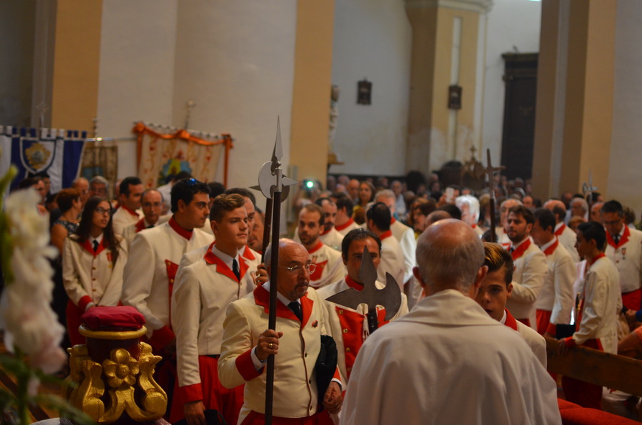 ../Bilder/2015/08/22/ElCarmenCoronacion1223/Fotos/LMS_4525.JPG
