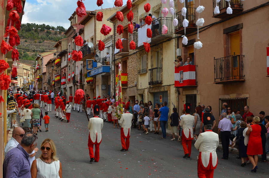 ../Bilder/2015/08/22/ElCarmenCoronacion1223/Fotos/LMS_4606.JPG