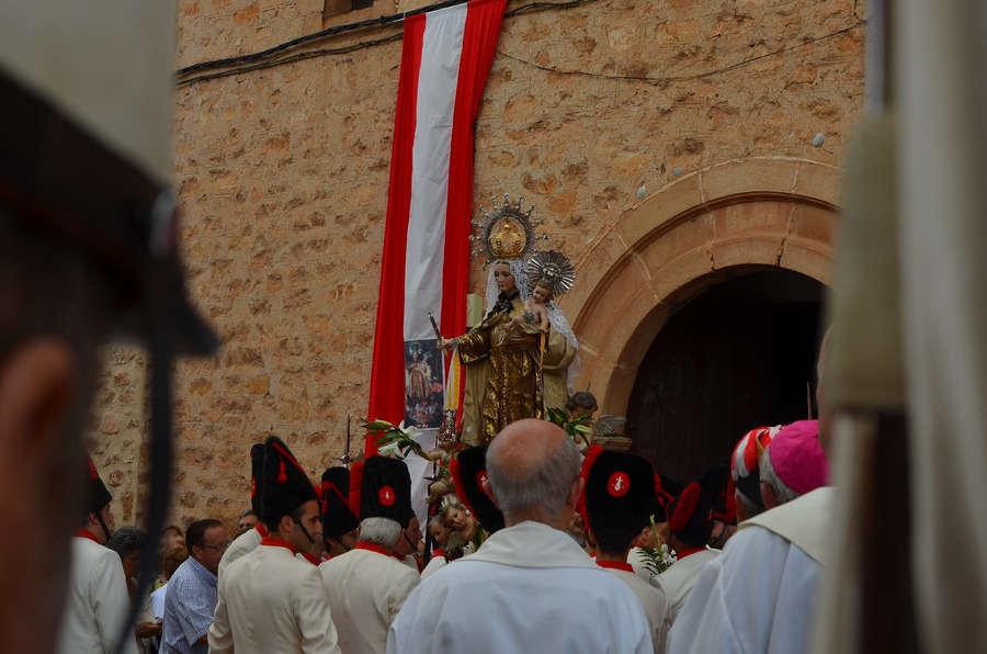 ../Bilder/2015/08/22/ElCarmenCoronacion1223/Fotos/LMS_4619.JPG