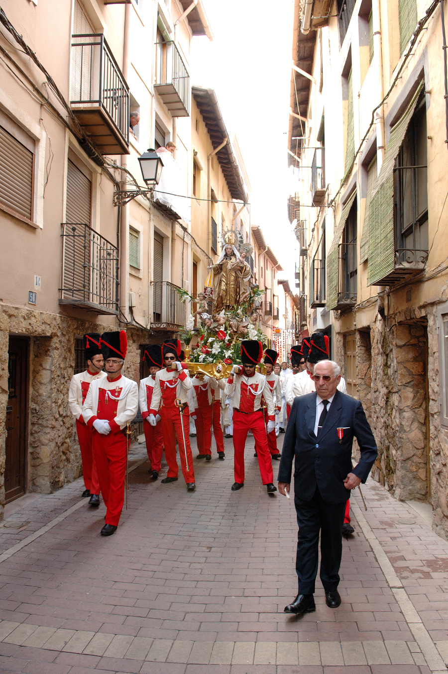 ../Bilder/2015/08/22/ElCarmenCoronacion1307/Fotos/Coronación_221.jpg