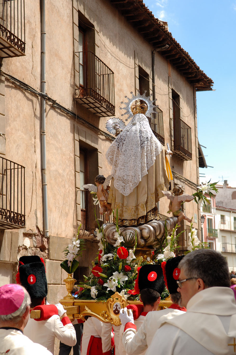 ../Bilder/2015/08/22/ElCarmenCoronacion1307/Fotos/Coronación_235.jpg