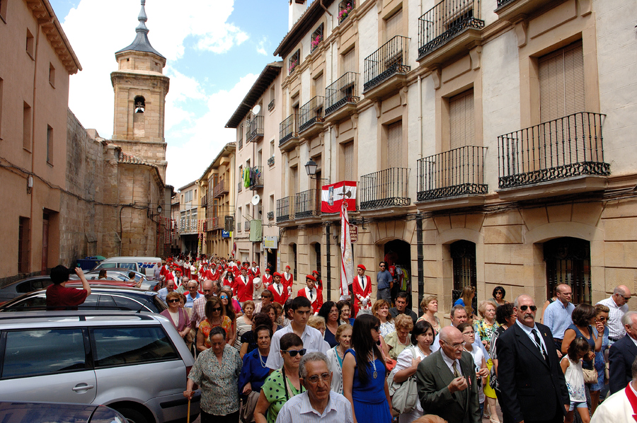 ../Bilder/2015/08/22/ElCarmenCoronacion1307/Fotos/Coronación_236.jpg