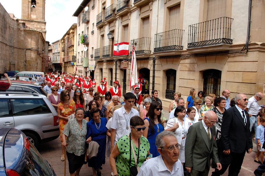 ../Bilder/2015/08/22/ElCarmenCoronacion1307/Fotos/Coronación_237.jpg