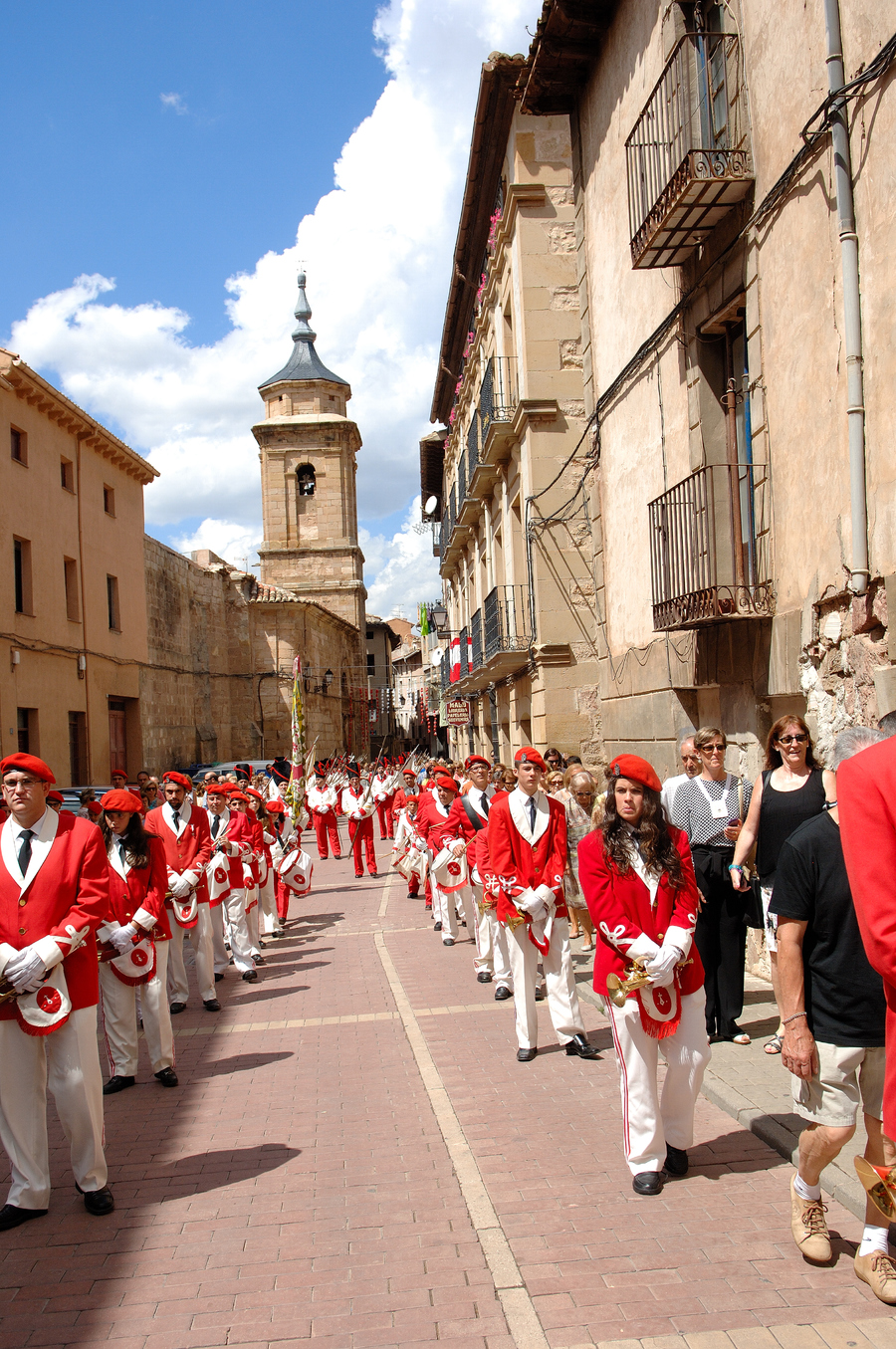 ../Bilder/2015/08/22/ElCarmenCoronacion1307/Fotos/Coronación_242.jpg