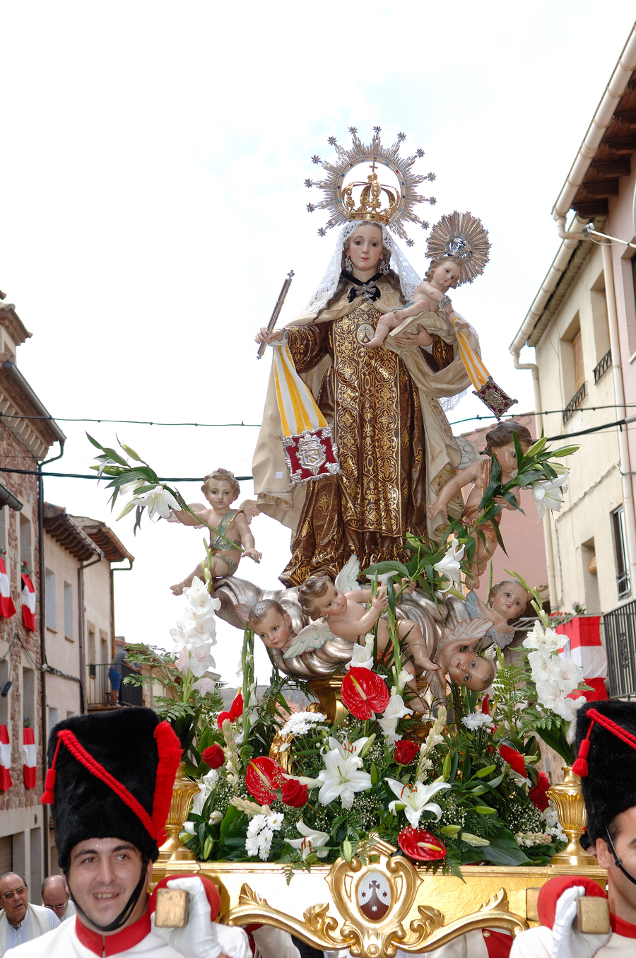 ../Bilder/2015/08/22/ElCarmenCoronacion1307/Fotos/Coronación_264.jpg