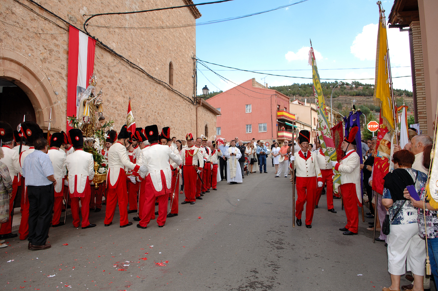 ../Bilder/2015/08/22/ElCarmenCoronacion1307/Fotos/Coronación_273.jpg