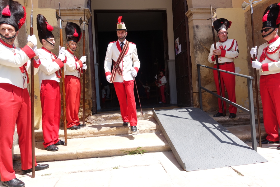 ../Bilder/2022-07-16elCarmenProcesion/Fotos/DSC03368.JPG