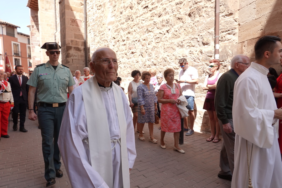 ../Bilder/2024ElCarmen/Procesion/Fotos/DSC00427.JPG