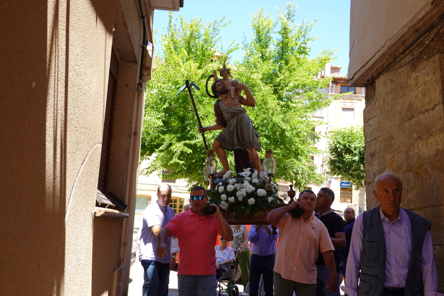 ../Bilder/2024SanCristobal/Procesion/Fotos/DSC00718.JPG